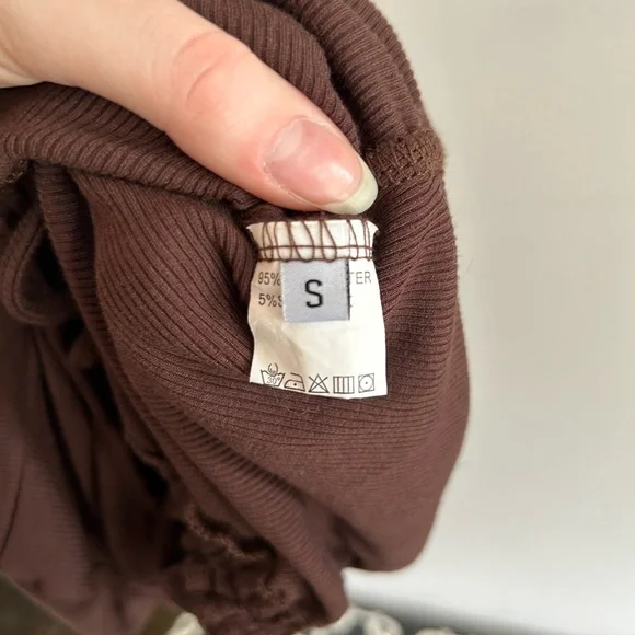 Brown tee!! - Picture 3 of 3